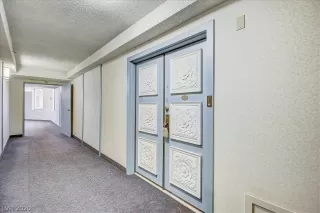 Photo #6: 2254791 Listing