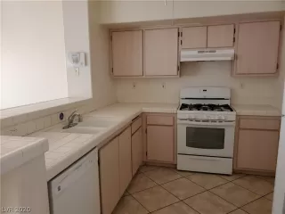 Photo #2: 2254833 Listing 