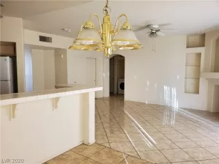 Photo #5: 2254833 Listing 