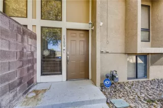 Photo #3: 2254844 Listing