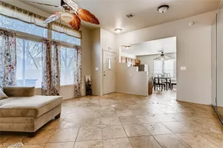 Photo #3: 2254881 Listing