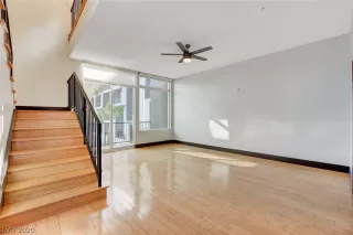 Photo #2: 2254889 Listing 