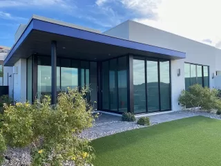 Photo #2: 2254896 Listing