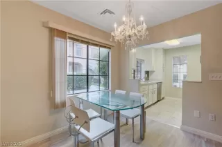 Photo #4: 2254921 Listing 