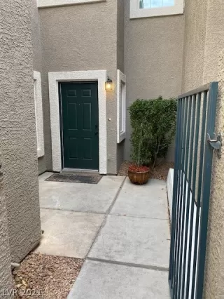 Photo #3: 2254959 Listing 