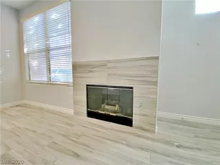Photo #6: 2255073 Listing