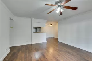 Photo #4: 2255098 Listing