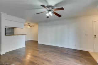 Photo #5: 2255098 Listing