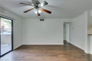 Photo #6: 2255098 Listing