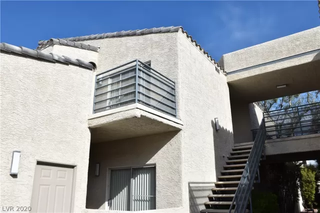 MLS: 2255099 Condo For Sale