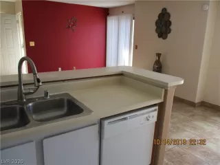 Photo #6: 2255119 Listing 