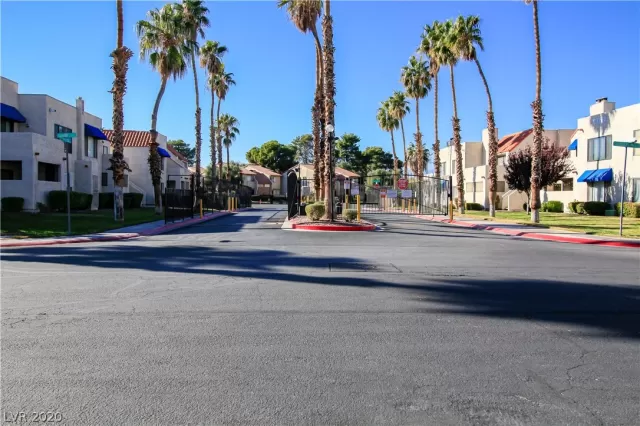 MLS: 2255176 Condo For Sale