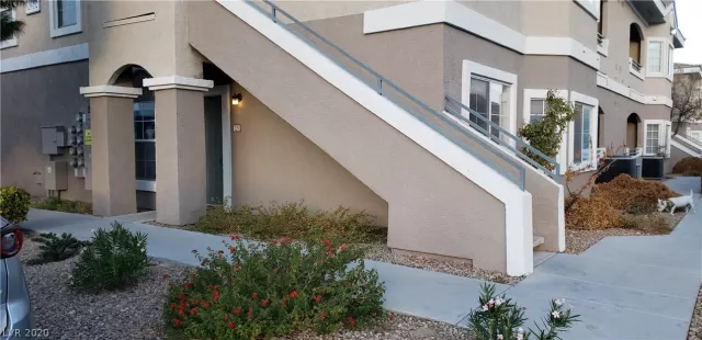 MLS: 2255204 Condo For Sale