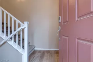 Photo #2: 2255257 Listing