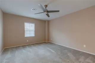 Photo #4: 2255257 Listing