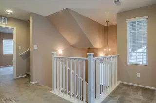 Photo #5: 2255257 Listing