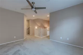 Photo #6: 2255257 Listing