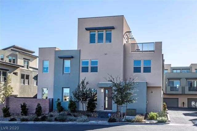 MLS: 2255259 Condo For Sale