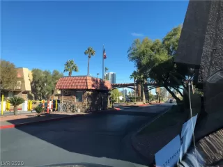 Photo #3: 2255267 Listing