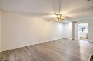 Photo #6: 2255268 Listing 