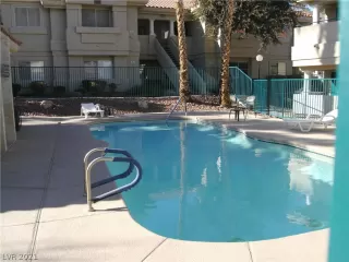 Photo #3: 2255313 Listing