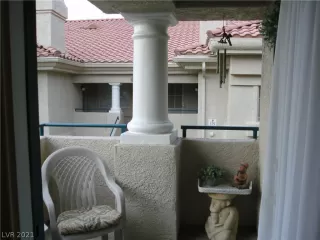 Photo #6: 2255313 Listing