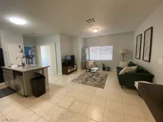 Photo #2: 2255314 Listing 