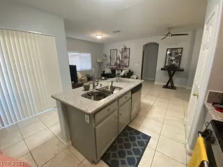 Photo #5: 2255314 Listing 