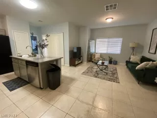 Photo #6: 2255314 Listing 