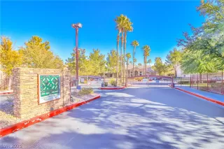 Photo #2: 2255398 Listing 