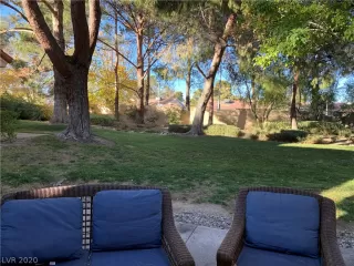 Photo #1: 2255399 Listing 