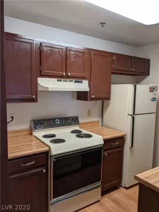 Photo #4: 2255484 Listing 