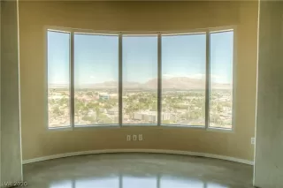 Photo #3: 2255508 Listing 