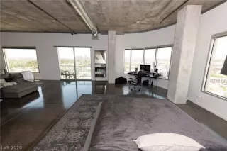 Photo #4: 2255517 Listing 