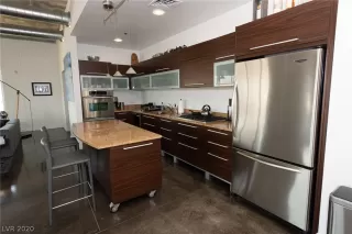 Photo #6: 2255517 Listing 