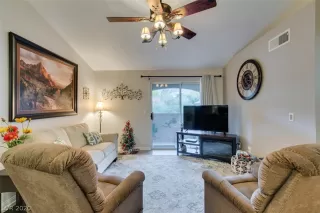 Photo #2: 2255518 Listing