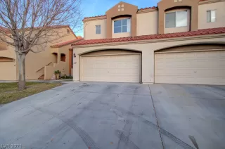Photo #1: 2255522 Listing 