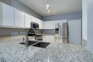 Photo #5: 2255522 Listing 