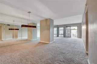 Photo #6: 2255524 Listing