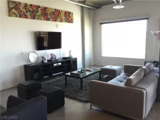Photo #4: 2255526 Listing 