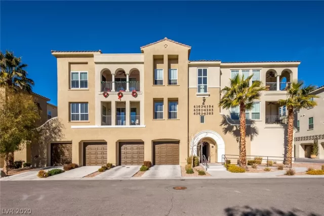 MLS: 2255527 Condo For Sale