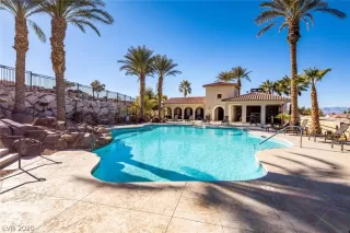 Photo #4: 2255527 Listing 