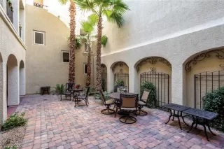 Photo #5: 2255527 Listing 