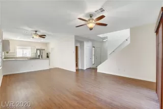 Photo #2: 2255536 Listing