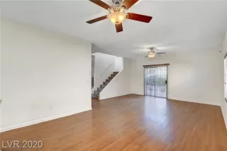 Photo #4: 2255536 Listing