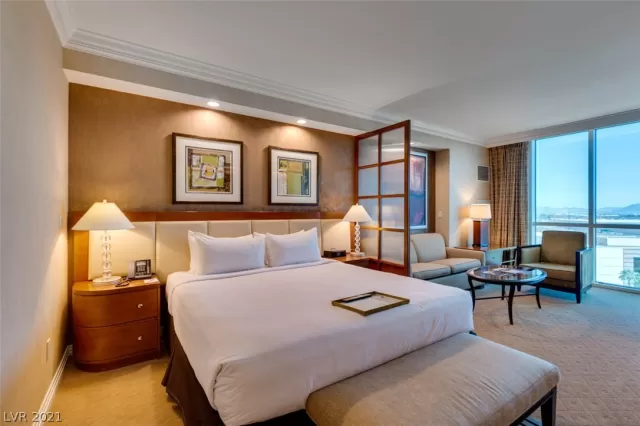 MLS: 2255547 Condo For Sale