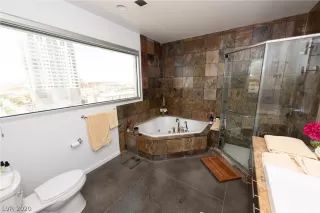 Photo #5: 2255550 Listing