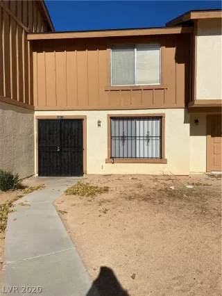 Photo #1: 2255607 Listing 