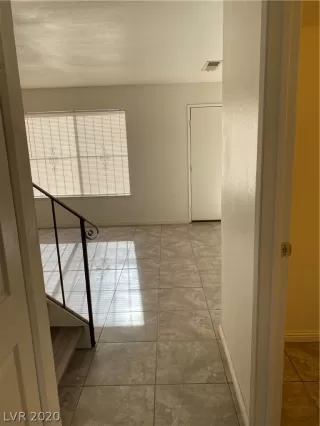 Photo #4: 2255607 Listing 