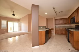 Photo #5: 2255622 Listing 